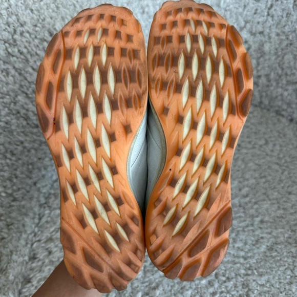 Ecco Off-White Leather golf shoes size 6 - Picture 5 of 8